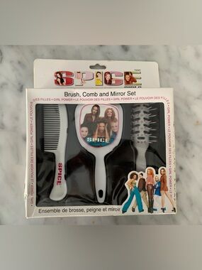 💜❤️💛💙🧡. RARE !! Spice Girls Brush, Comb & Mirror Set - White - Dead Stock